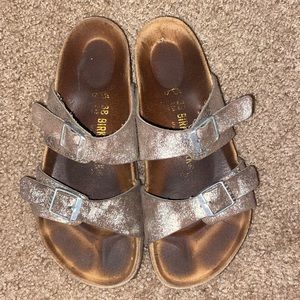 Shimmery Birkenstock’s